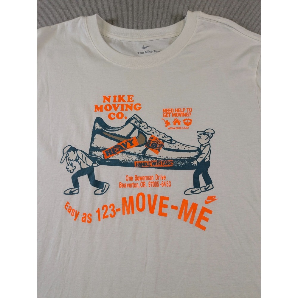 Nike Sportswear Shirt Mens XL White Sneakers Running Activewear New Graphic Tee - Picture 5 of 8